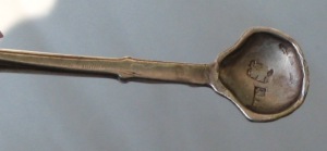 tea tongs grip and shaft
