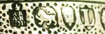 R.R over A.R over IMH under a crown mark, Robert Roskell, Alan Roskell & John Mortimer Hunt, London 1886