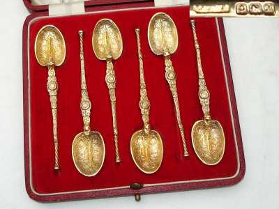 anointing spoons set: Charles Turner 1937