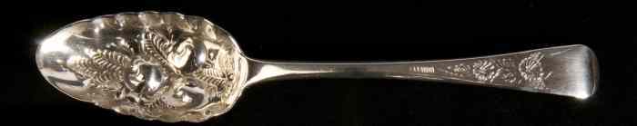 silver berry spoon, Thomas Barker, London 1821