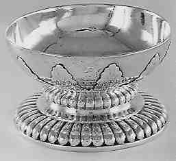 silver salt marked by Anne Tanqueray, London 1729