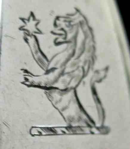 family crest: EWING