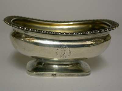 silver salt cellar bearing Rattray family crest