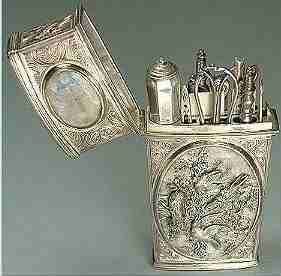 silver etui