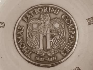 Thomas Fattorini 1977 commemorative plate