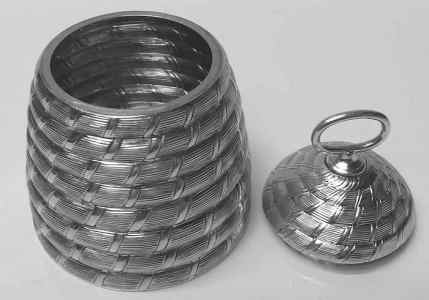 behive honey-pot