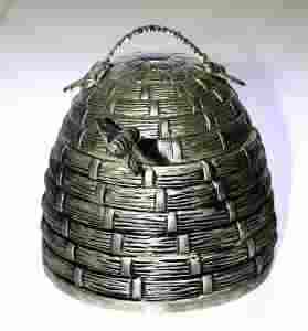 behive honey-pot