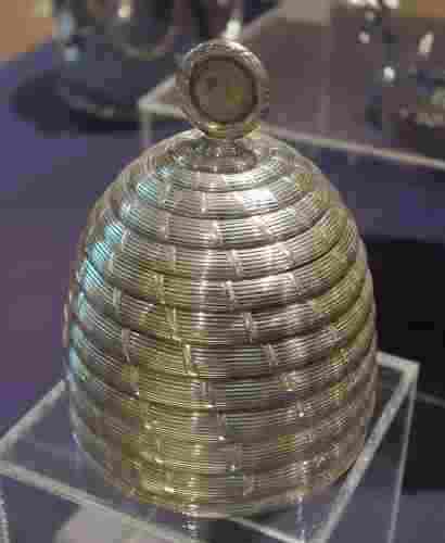 silver beehive honey-pot made by Paul Storr