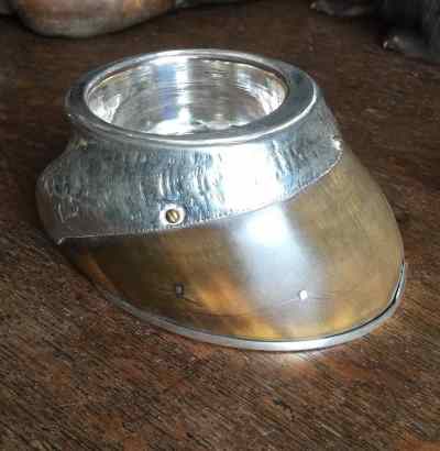 silver horse hoof inkwell retailed by R. Ward, silversmith Jesse Earls