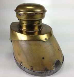 horse hoof inkwell