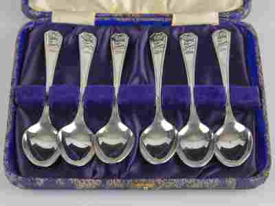 Silverplate mark of JOHN ROUND & SON Silverplate mark of JOHN ROUND & SON