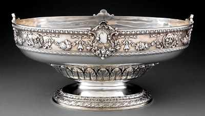 silver wine cistern