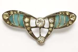 plique--jour technique in jewellery