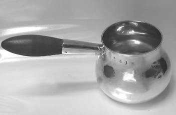 Queen Anne silver brandy saucepan