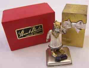 Stuart Devlin, Christmas box