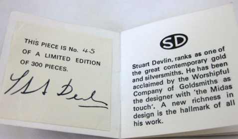 Stuart Devlin, Easter egg