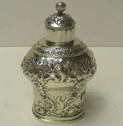 Early Georgian tea caddy