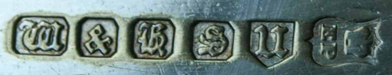 Walker & Hall silverplate mark Gothic lowercase 'u', flag type B, shield type 2