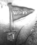 Walker & Hall silverplate mark 'possibly Hebrew letter Hey', flag type B, shield type 3