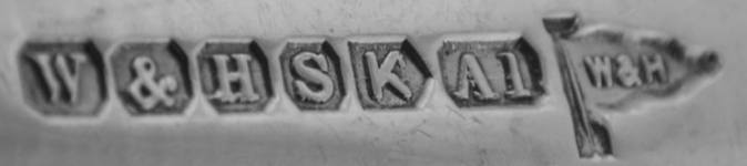 Walker & Hall silverplate mark uppercase 'K', flag type C, shield type 4