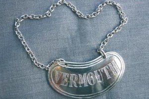 silver bottle ticket - wine label: Vermouth