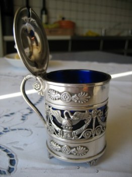 silver mustard-pot: France 1768/1785