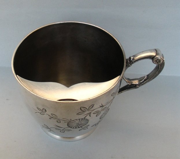 Simpson, Hall, Miller & Co moustache cup