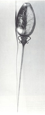silver topo with spoon head silver topo with spoon head