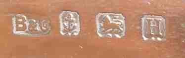 English silver
cigarette box
or casket
hallmarks