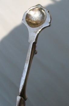tea tongs pointed trilobe grips
