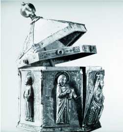 silver reliquary: silversmith Giovanni d'Angelo da Penne (L'Aquila)