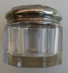 Webster Company - North Attleboro: crystal vase with silver cover Webster Company - North Attleboro: crystal vase with silver cover